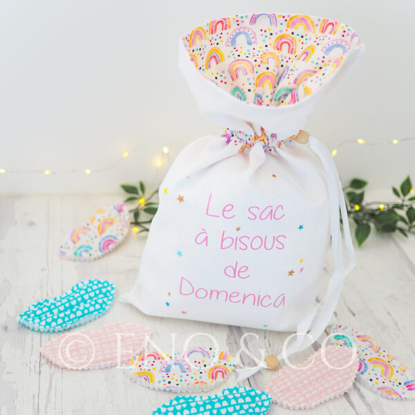 Sac à bisous avec arc en ciel girly très coloré