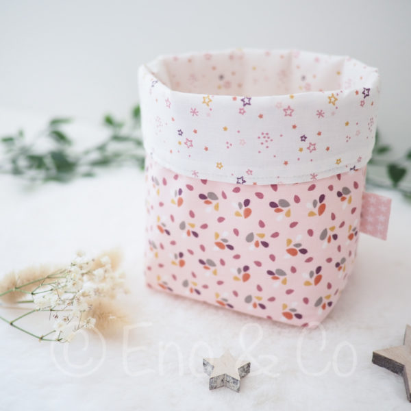 panier de rangement rose et blanc pimprenelle