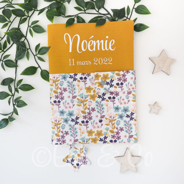 protège carnet de santé noémie couleur moutarde uni et fleurs assortis