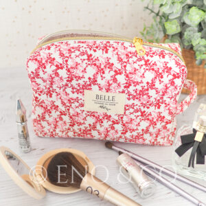 Trousse maquillage Fleurs rouges et roses sur fond blanc