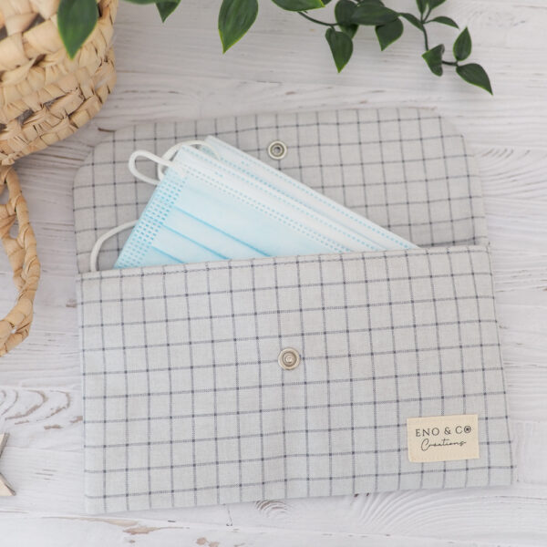 Pochette de rangement plate Jul grise a carreaux simple ligne